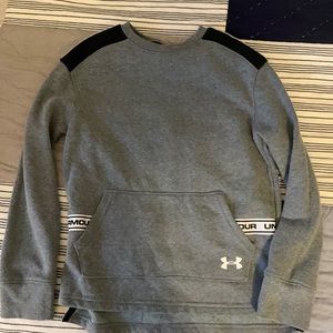 Under Armour boys sweatshirt